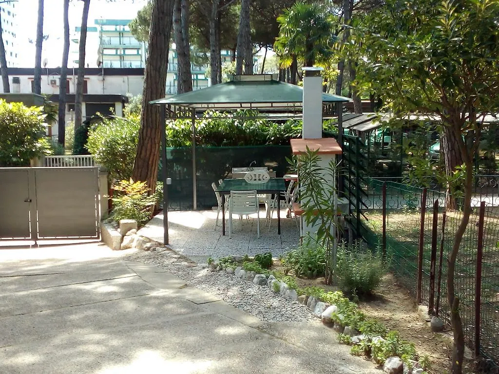 Villa Trifoglio Lido di Jesolo 0*,